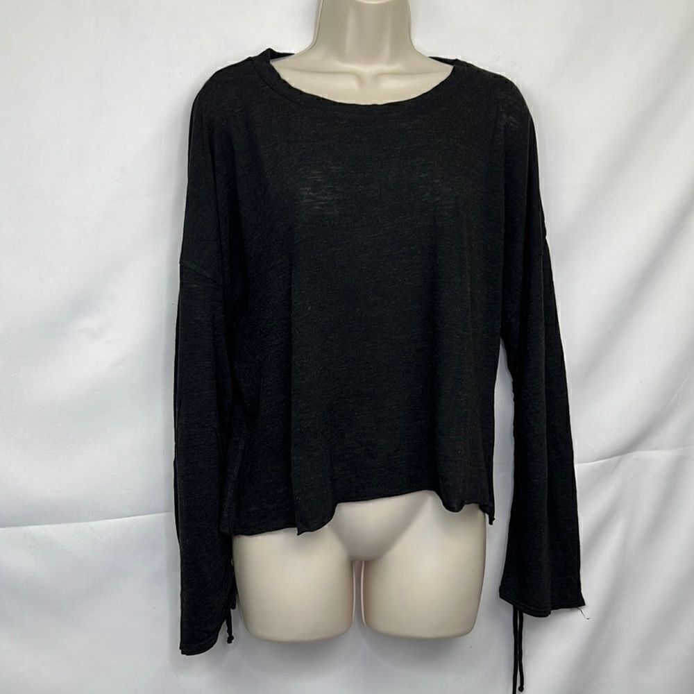 Lanston REVOLVE black heathered long sleeve adjustable sleeve top NWT size small